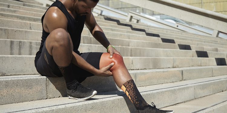 Evita los problemas de rodilla haciendo ejercicio