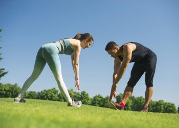 10 ejercicios de calentamiento para activar tus músculos y optimizar