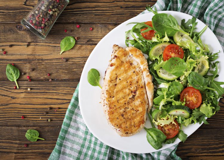 Qué alimentos debe y no debe comer antes de dormir