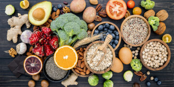 Alimentos que alivian cólica menstrual